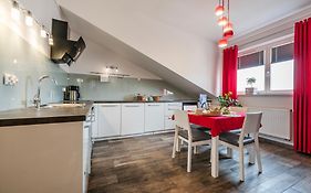 Perugia Moxy Cracow Parking Gratis